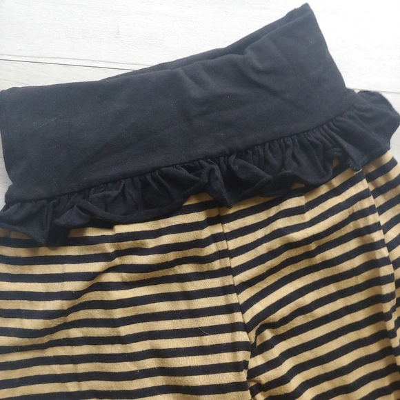 Persnickety Girls Home for the Holidays Striped Ruffle Pants - Picture 3 of 10